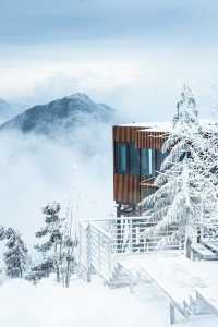 冰雪世界裡的速度與激情！五峰滑雪場 等你來戰！