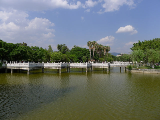 蒙自·南湖公園——蒙自的中央公園