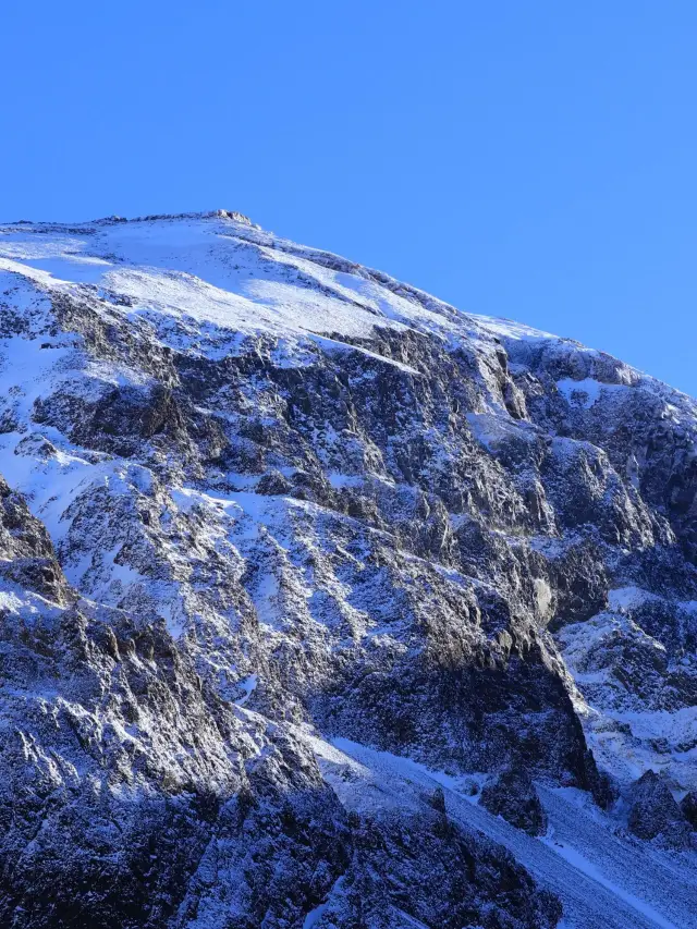 5-Day Temptation: Travel to Changbai Mountain and Yanji, Soak in Hot Springs, and Relax