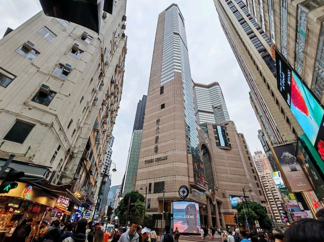 香港的夜景，是東方之珠最耀眼的名片