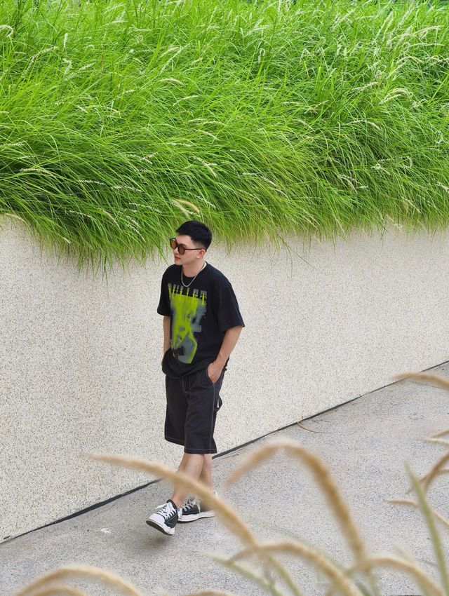 喺深圳|一個似足漫畫世界嘅驛站