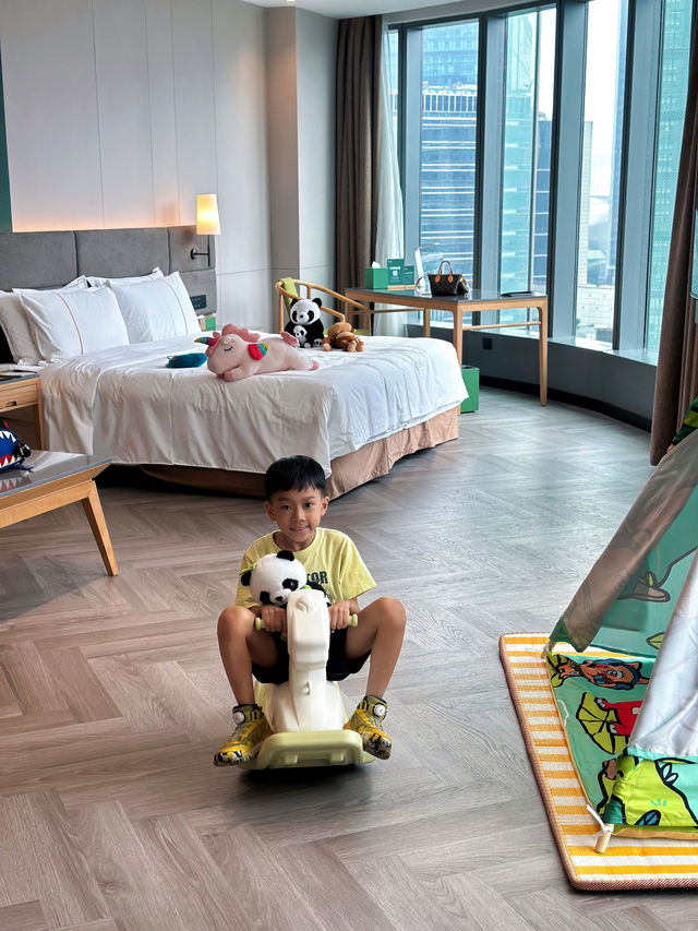 珠江新城帶小朋友住呢間，舒服到想再嚟！
