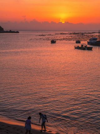 Not a foreign country, but this hidden gem island in Zhejiang is breathtakingly beautiful and a must-visit in summer!