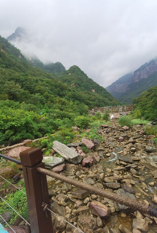 八里溝山水秘境避暑戲水休閒遊
