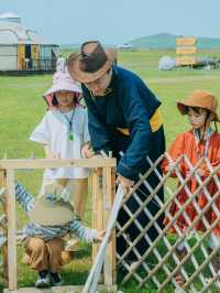 住進湖景蒙古包，給孩子一場會呼吸的成長之旅！