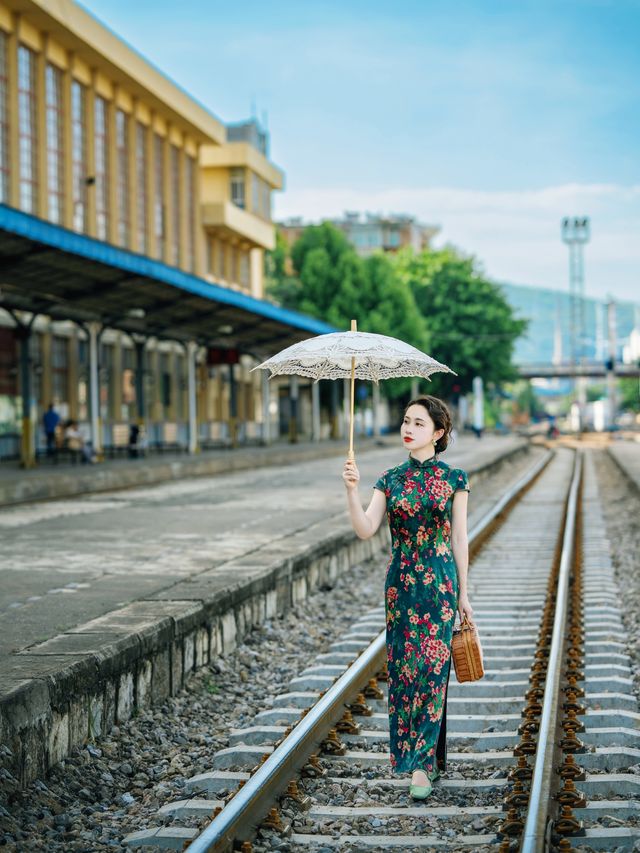 在開元火車站，轉身與舊時光撞個滿懷