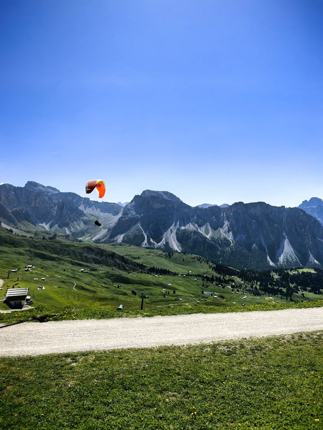 多洛米蒂山
