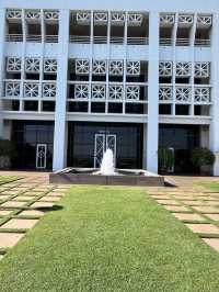 ⚖️ Darwin Courthouse: Where History, Justice & Tropical Architecture Meet! 🌴