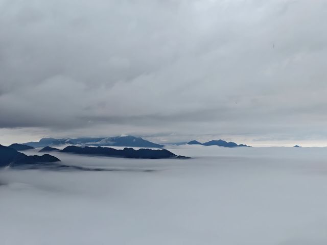 神農架雲海仙境一眼萬年,國慶必打卡 神農架雲海仙境一眼萬年,國慶必打卡