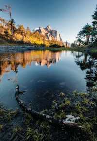 探訪金字塔雪山秘境