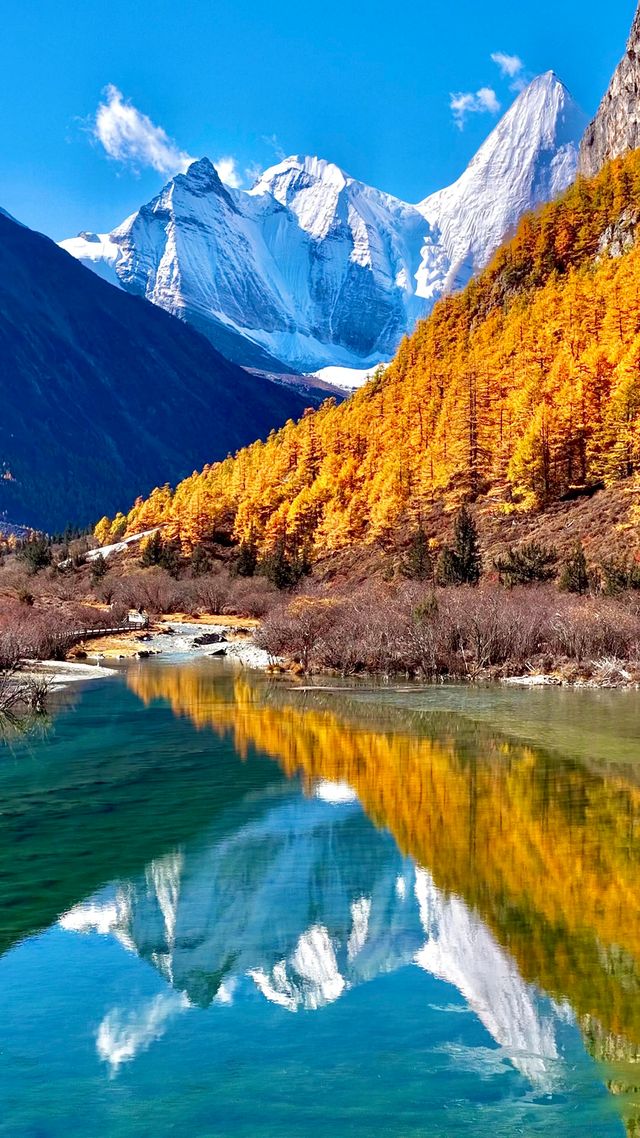 真的太好看了稻城亞丁，每一張都像壁紙一樣實拍！！！