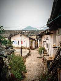 喜歡這樣的老巷，遠離城市的繁華