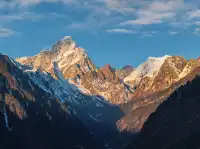 貢嘎群峰之愛德嘉：野蠻巨峰