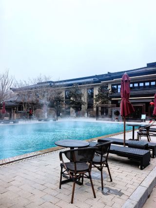 สุดยอดประสบการณ์แช่น้ำพุร้อนรอบเมืองจินโจว | น้ำพุร้อนหลิงไห่ โอเรียนเต็ล ช่วยบำบัดร่างกายได้อย่างดีเยี่ยม!