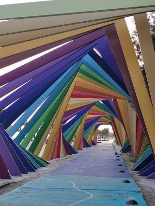 There is a Shanghai Village in Lufeng, and the beach by the village is called Shanghai Bund, with lots of fun to enjoy!