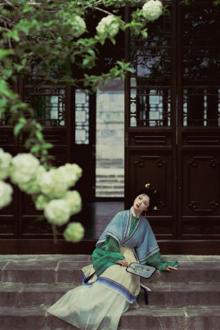 Nanjing Chongzheng Academy | Only two hydrangea trees! Ancient architecture and Hanfu photoshoot