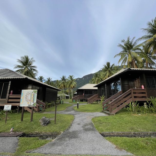 Take a break in Damai Beach Resort Santubong!