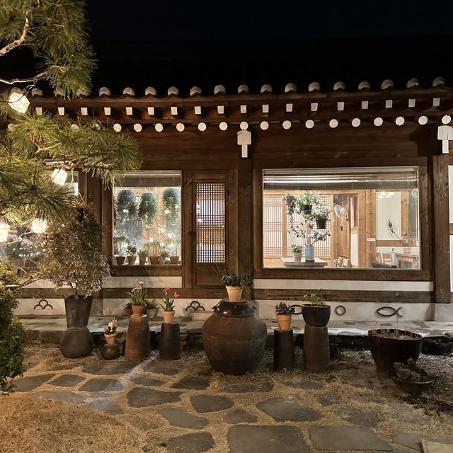 고풍스러운 분위기 한옥카페 ‘카페희원’