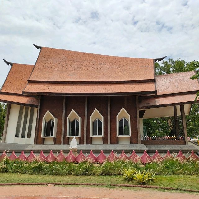 หน้าฝนนี้ไปไหว้พระที่โคราช