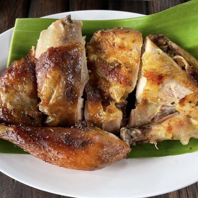 เฮือนลำพูน อาหารเหนืออร่อย หาทานได้ที่กรุงเทพ
