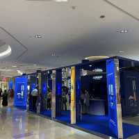 Huge shopping mall in Orchard: Ion Orchard 
