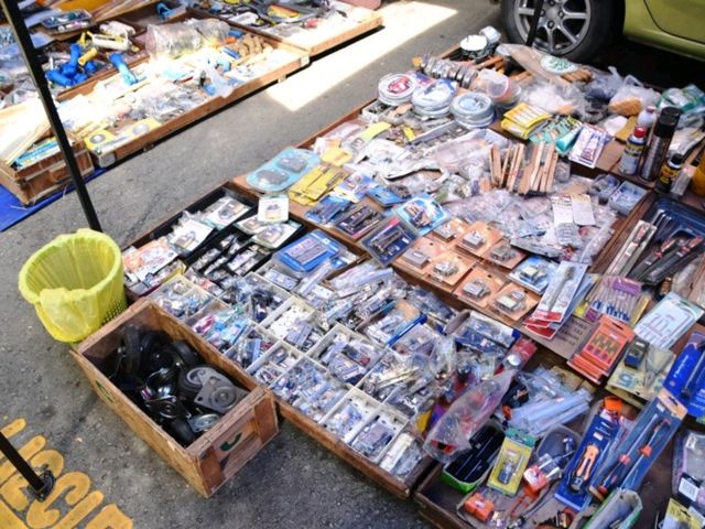 코타키나발루 가야스트리트에서는 일요일마다 선데이마켓 Sunday Market 이 열린다.