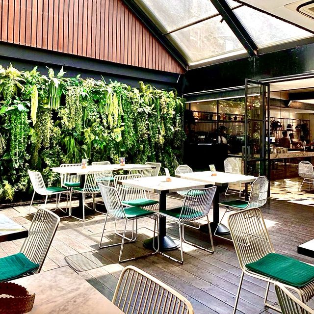 Perfect Place For Brunch 🥐 