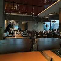Cruise Restaurant and Bar