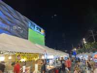 Street Food ลานหน้าThe Street Ratchada 