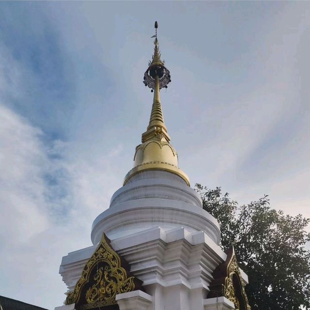 วัดผาบ่อง(มงคลาราม) วัดสวยคู่เชียงใหม่ 🛕