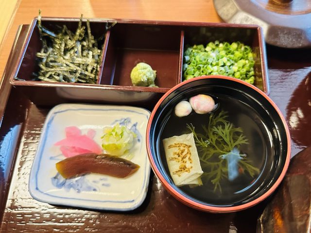 日本名古屋｜百年老店蓬萊軒