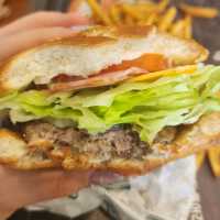 Burger Eun Burger 🍔 in Jangan-gu, Suwon.