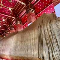 ขอพร พระพุทธไสยาสน์องค์ใหญ่