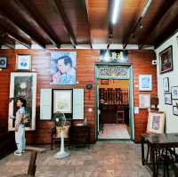 ร้านน้ำชาเจ้าสัว  Chaosua Tea Room  ลำปาง