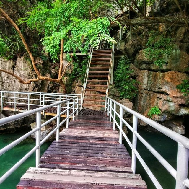 จุดชมวิวทะเลใน (เกาะแม่เกาะ)