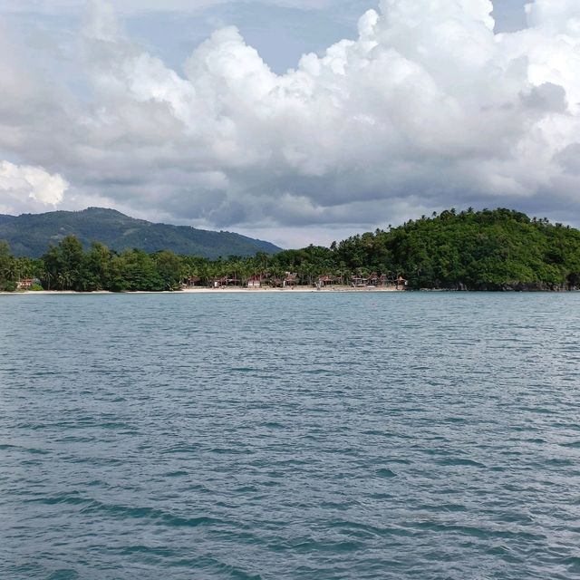 เรือข้ามฟาก ไปยังเกาะสมุย