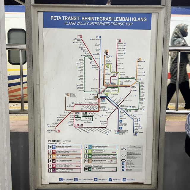 提供粉紅車廂給女性乘客的大眾運輸 👍🏼