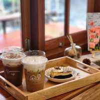 บ้านมีสวน คาเฟ่ บางใหญ่ นนทบุรี