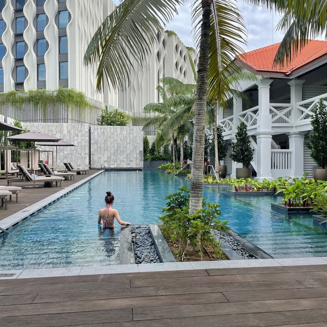 The elegance and beautiful Hotel in Sentosa