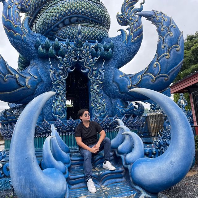 วัดร่องเสือเต้น (Blue temple) จังหวัดเชียงราย