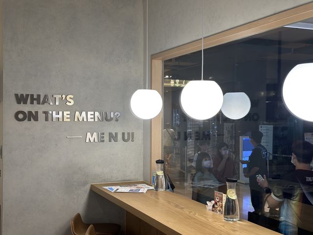 🍝 Gonna 共樂遊 食．旅．生活 (Gonnaeat京站店)：品嚐桃色義大利麵與美味牛排的好去處！🍖🥗