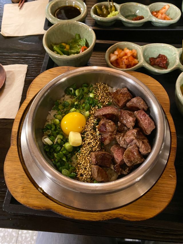 스테이크 솥밥을 먹고싶다면, 솔솥 🍚