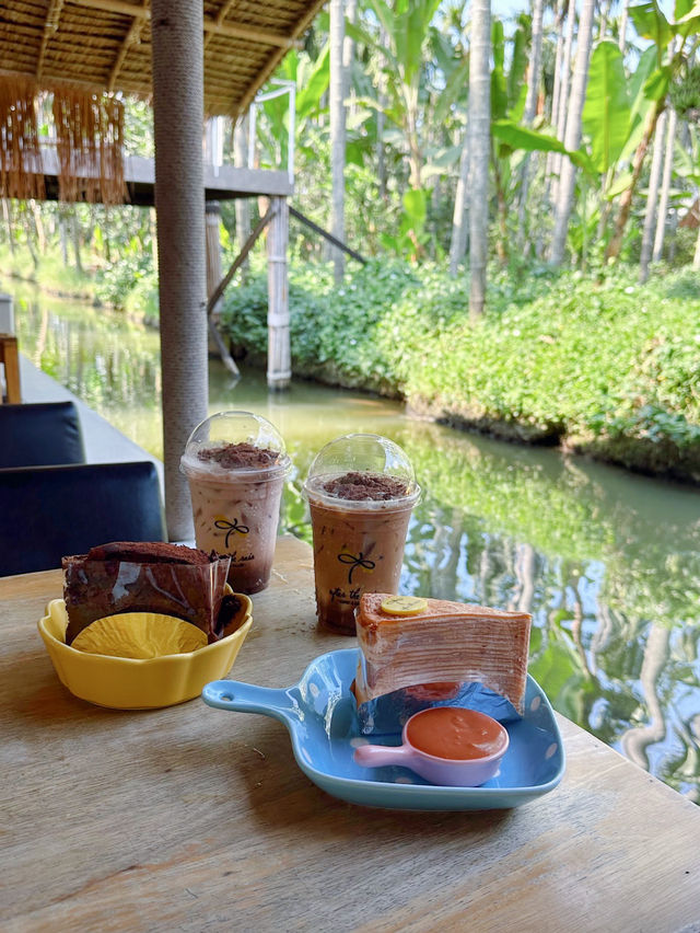 ☕️泰國曼谷網紅熱帶雨林咖啡店🤎