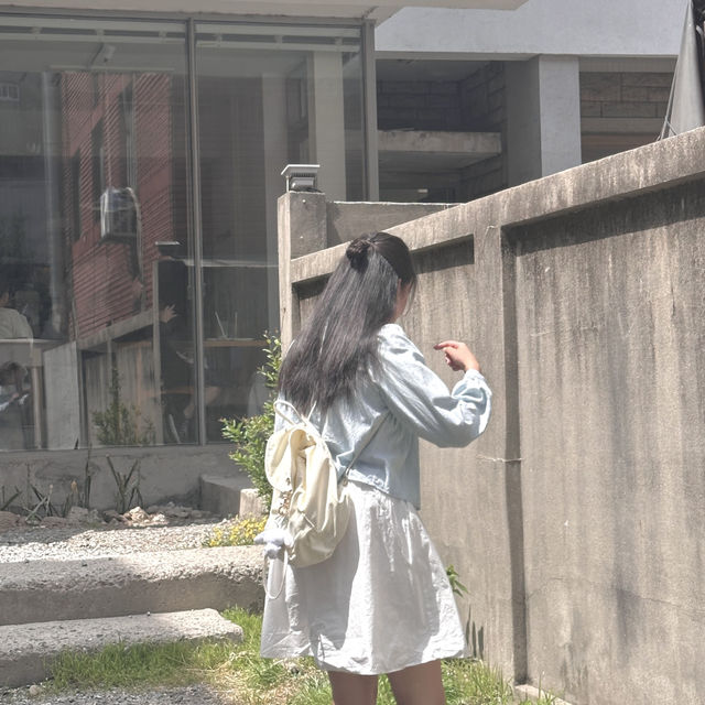 합정 서교동 골목에 있는 일본감성카페 