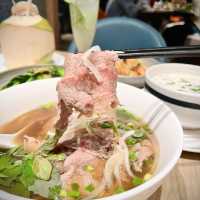 去朗豪坊睇戲前後有美食醫肚！