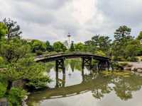 日本京都-能拍到京都塔小橋湖水倒影：涉成園