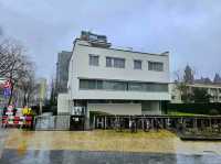 Sonneveld House