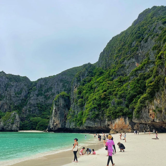 🏖️Krabi paradise beaches are incredible 🥰