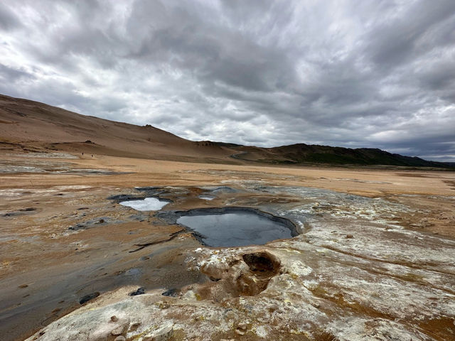 「冰島火山地熱谷」我在地球上嗎？
