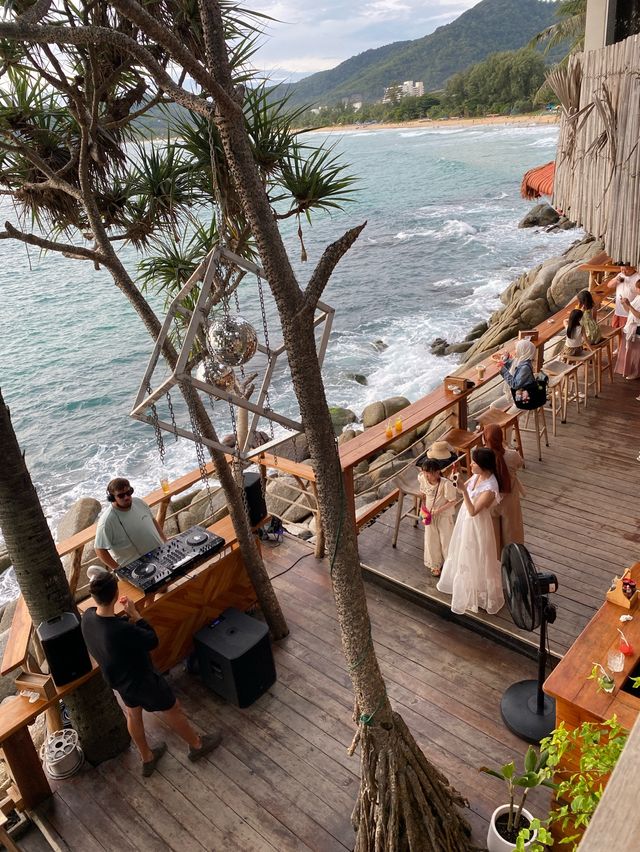 The commune Terrace & Bar Phuket 